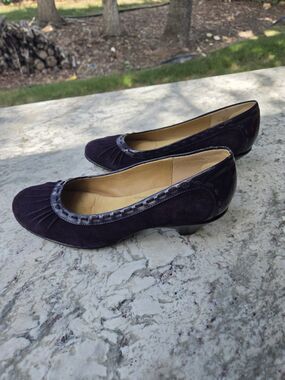 Softspots Purple Suede Leather Cuban Heel Pump Sz 9.5 Wide Round Toe Whimsigoth